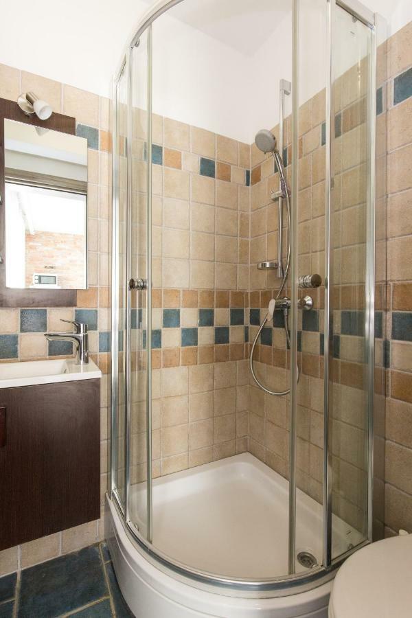 באסקה Apartments Ddd מראה חיצוני תמונה