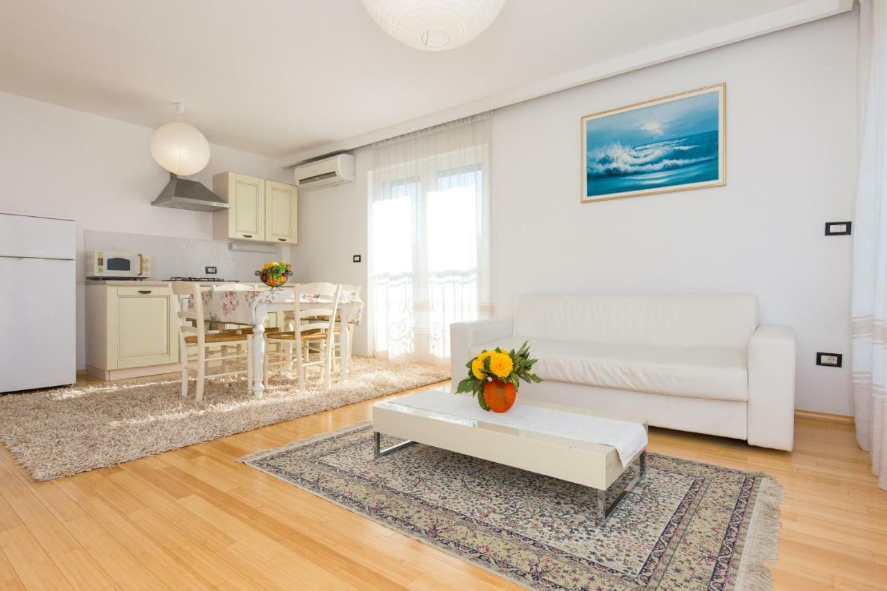 באסקה Apartments Ddd מראה חיצוני תמונה